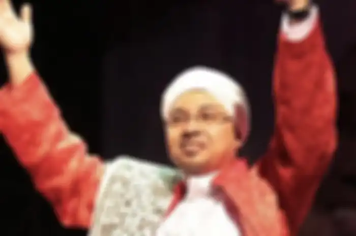 Habib Luthfi Al Haddad meminta Dhia Ul Haq tersangka pengeroyok Ade Armando serahkan diri. Tersangka bersembunyi di ponpes miliknya. 