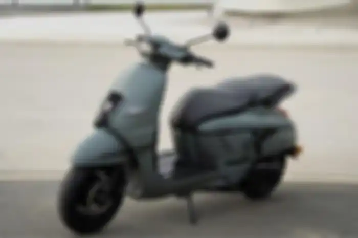 Motor baru Peugeot Django siap meluncur, desain skutik retro bakal jadi penjegal Vespa, mulai bisa dipesan bulan depan.
