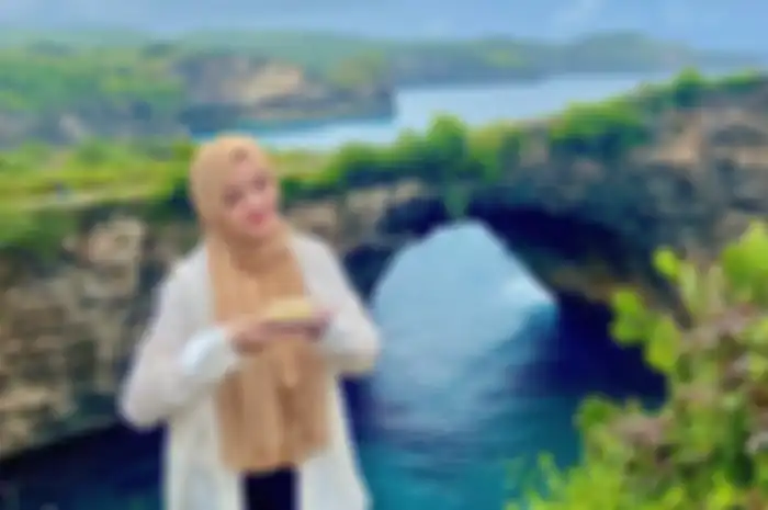 Wida Mansur ingin foto di semua negara di dunia. Wishlist yang dibuat putri Ustaz Yusuf Mansur bocor. Ahli grafologi ungkap fakta mengejutkan.