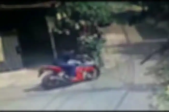 Motor sport di Matraman digondol dua maling motor yang naik Yamaha NMAX.