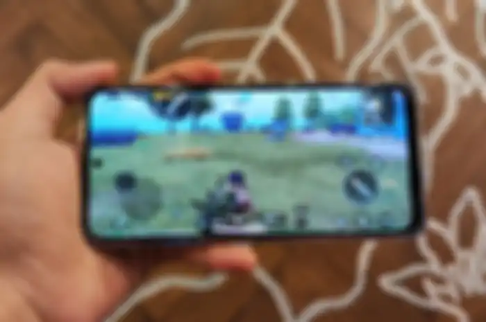 Main PUBG Mobile di POCO M4 Pro.