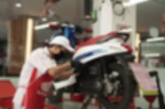 ILUSTRASI. Ternyata penyebab inden motor Honda lama disebabkan langkanya chip semikonduktor, apa tuh fungsinya?