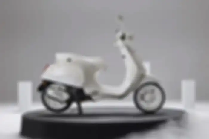 Harga resmi Justin Bieber X Vespa diumumkan, ternyata motor baru itu enggak sampai Rp 100 juta.