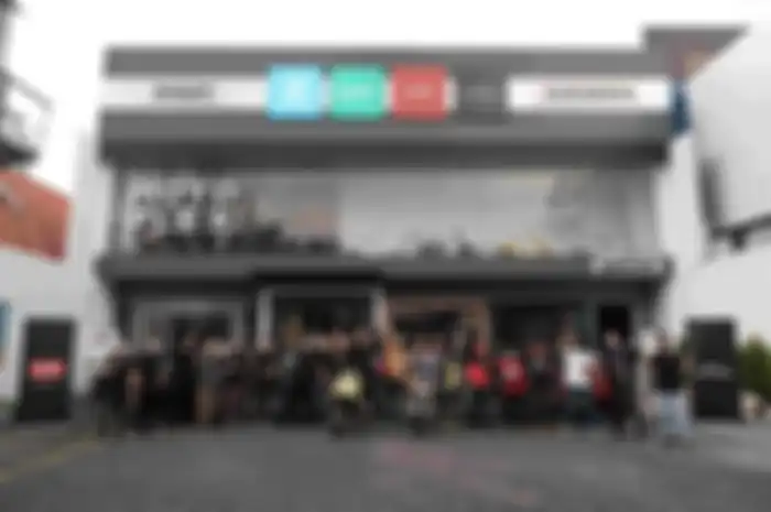 Kemeriah ramadan yang digelar Piaggio Indonesia bareng pecinta roda dua
