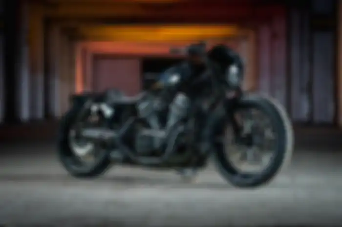 Modifikasi motor Harley-Davidson Nightster, warna serba hitam diberinama Project X hasil garapan Thunderbike.