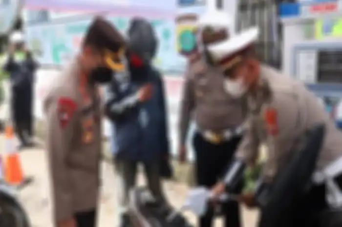 Bensin gratis disediakan Polres Tangerang Selatan buat para pemudik, catat lokasinya.