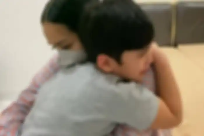 Nagita Slavina dan Rafathar.