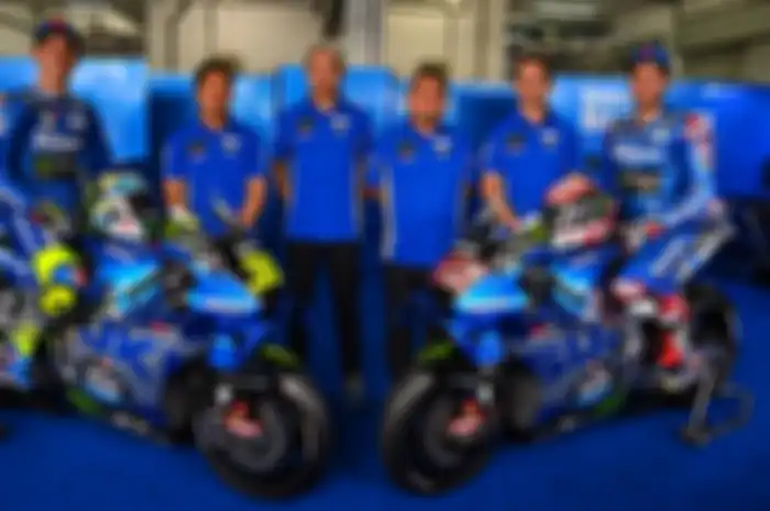 Suzuki pabrikan dengan pembalap Joan Mir (kiri) dan Alex Rins (kanan) santer dikabarkan hengkang dari MotoGP akhir musim 2022 ini