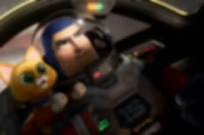 Karakter Buzz dalam film terbarunya, Lightyear