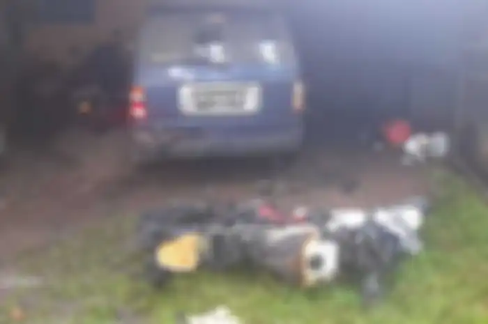 Honda CB150R Terbakar Di Kantor Lembaga Bantuan Hukum Papua