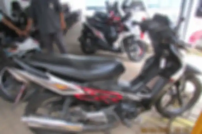 Motor Honda Supra X dilelang murah, buruan sikat!
