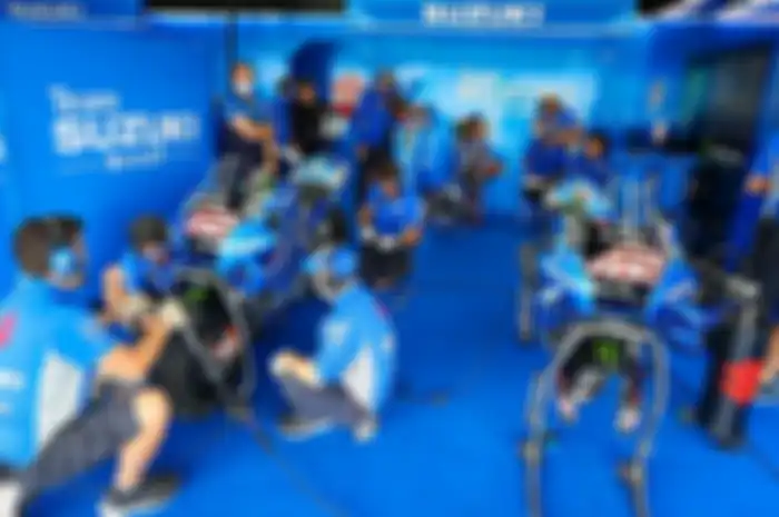 Suzuki terancam kena denda 20 juta Euro atau setara dengan Rp 305 milyar ke Dorna Sports kalau mau mundur dari balapan MotoGP 2023.