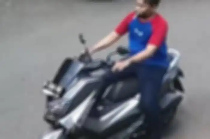 Bermodus pura-pura melakukan test ride, seorang pria membawa kabur Yamaha NMAX lengkap dengan STNK dan BPKB.