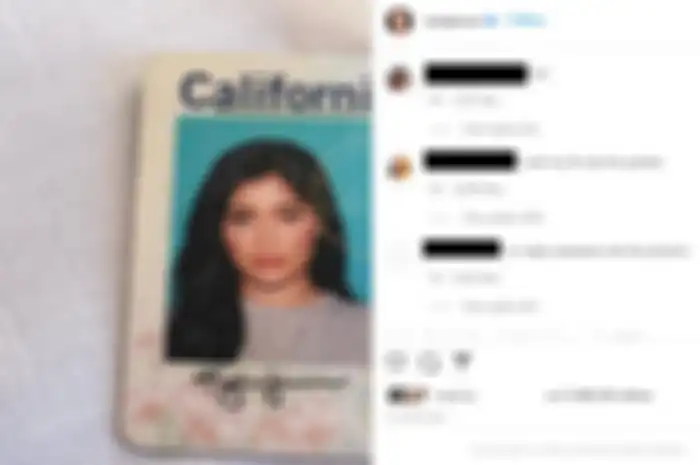 Foto SIM Kylie Jenner bikin warganet garuk-garuk kepala kebingungan, kok bisa sebagus ini sih?
