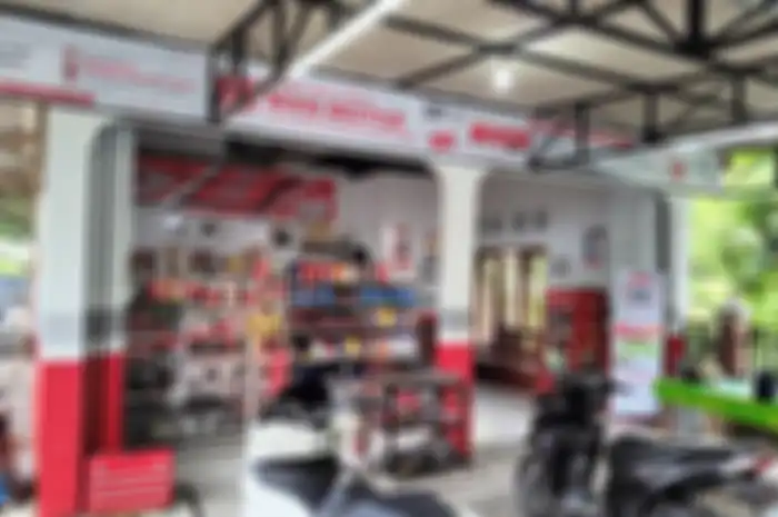 Pebengkel muda binaan Yayasan AHM yang tergabung dalam Astra Honda Youthpreneurship Program (AHYPP) mendapat suntikan dana dari FIFGROUP senilai Rp 145 juta.