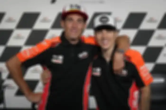 Maverick vinales bakal bantu Aleix Espargaro menjadi juara dunia MotoGP 2022