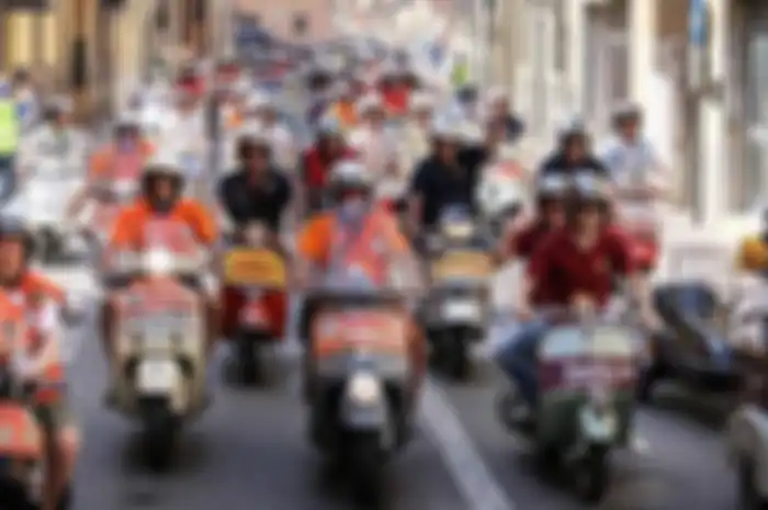 Ilustrasi Vespa World Days. Perhatian registrasi ulang peserta Vespa World Days 2022 Bali dibuka hari ini, catat lokasinya jangan sampai salah.