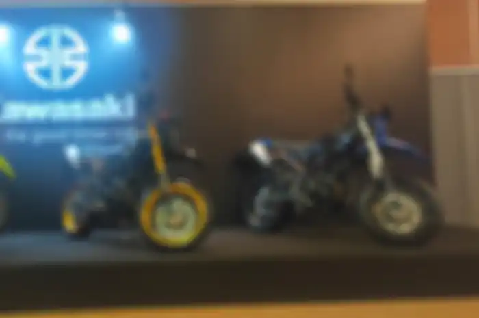 Motor baru Kawasaki KLX230 2022 series, harganya mulai Rp49 jutaan.