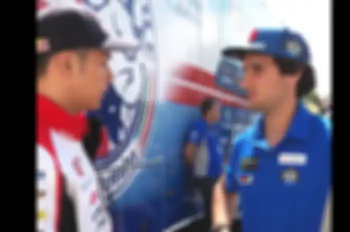 Screenshot video saat Takaaki Nakagami meminta maaf ke Francesco Bagnaia dan Alex Rins di MotoGP Jerman 2022.