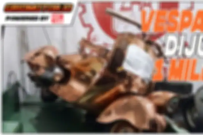Keren dan unik, Vespa klasik yang dibuat dari tembaga dijual Rp 1 Miliar saat gelaran Vespa World Days(VWD) 2022 di Bali.