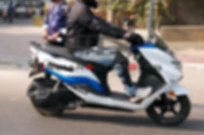 Suzuki siap luncurkan motor listrik berbasis Burgman