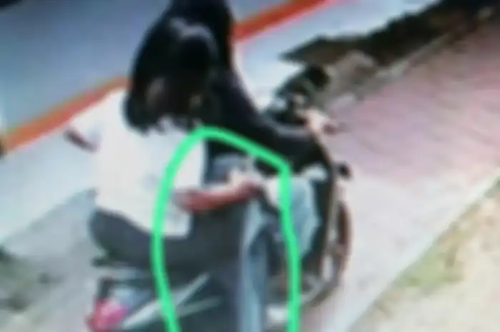 Dua ABG di Depok naik Honda Genio maling jemuran celana