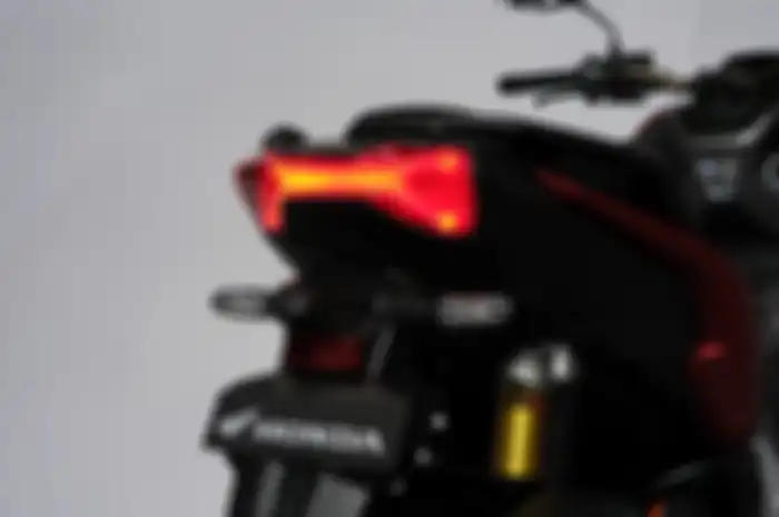 Honda ADV 160 punya fitur ESS yang penting untuk keselamatan, ternyata ini fungsinya bro!