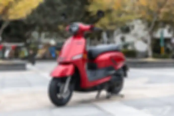 Motor matic baru Suzuki tampilan ala Vespa didesain orang Eropa