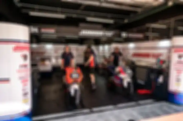 Suasana paddock pembalap Indonesia Arbi Aditama di FIM JuniorGP 2022, siap berlaga di ronde 5 FIM JuniorGP 2022 di sirkuit Algarve Portimao Portugal akhir pekan ini