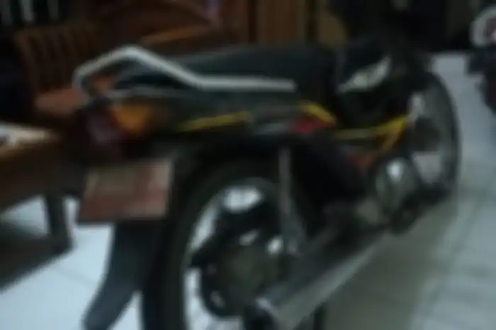 Motor Honda Supra dilelang buka harga Rp420 ribuan, peminat bisa langsung daftar via online.