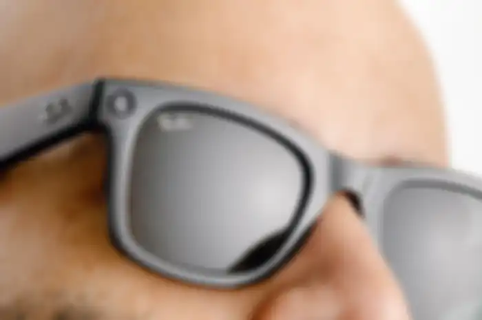 Kaca mata pintar Meta, Ray-Ban Stories