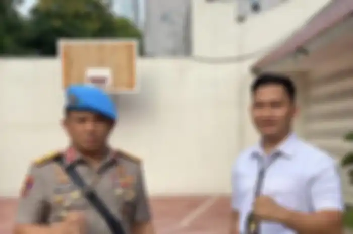 Istri Kadiv Propam Polri ternyata baru punya bayi perempuan. Pantas Kapolri Listyo Sigit sampai beri peringatan keras.