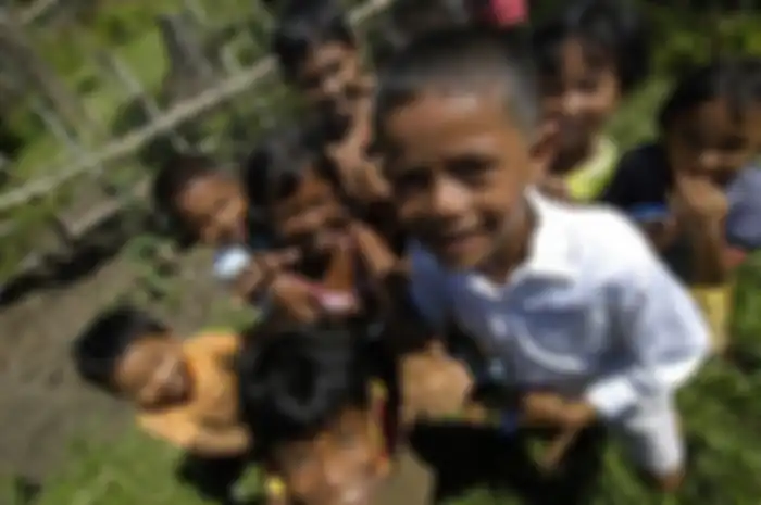 Ini jawaban contoh perilaku yang menunjukkan rasa bangga sebagai anak Indonesia soal buku tematik kelas 4 SD tema 1.