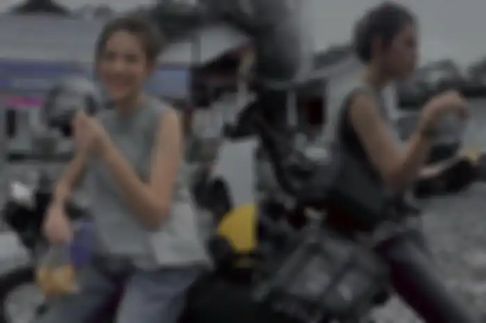Lania Fira Suka Keliling Naik Motor Bareng Bisma Karisma di Jogja