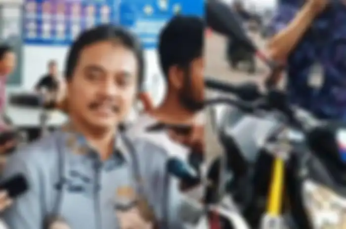 Roy Suryo ternyata punya motor yang harganya ratusan juga