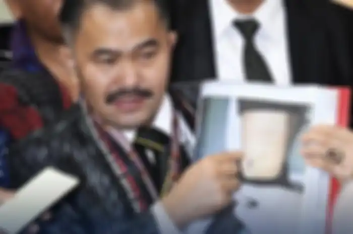 Tangan kanan Kapolri, Irjen Dedi Prasetyo sampai respons begini saat pengacara keluarga Brigadir Yosua umbar fakta sensitif setiap hari.