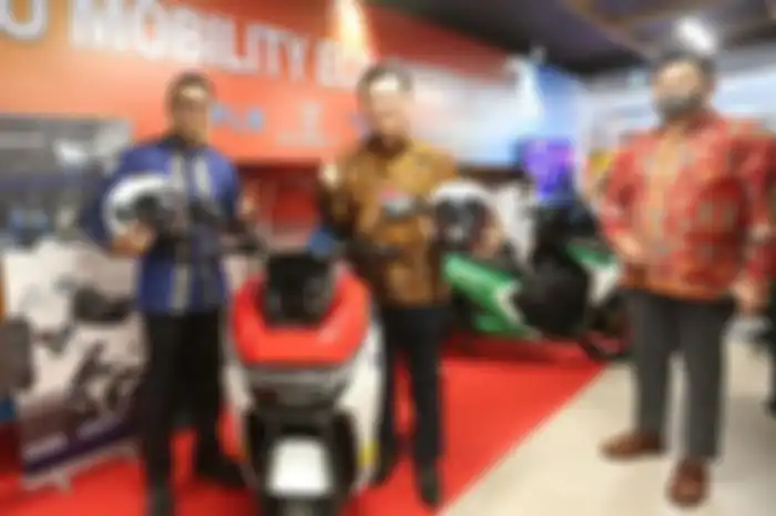 Siap-siap motor listrik buatan PLN dan Hyundai meluncur