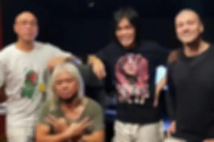 Once Mekel akan memproduseri band metal 1990-an, Getah