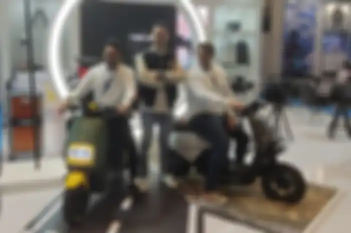 Modifikasi motor listrik NIU GOVA-03 garapan Smoked Garage resmi dijual di PEVS 2022, JIExpo Kemayoran, Jakarta Utara, Selasa (26/7/2022)