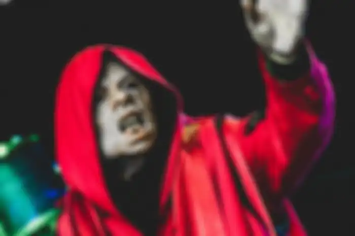 Sid Wilson membuktikan kalo doi cukup gila untuk gabung Slipknot