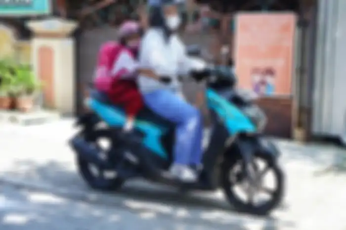 Tips berkendara untuk yang baru belajar menggunkan motor matic