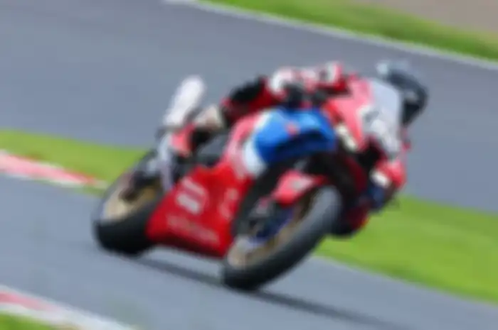 Pembalap Indonesia Gerry Salim ikut ajang balap ketahanan Suzuka 8 Hours 2022.