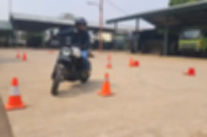 Yamaha memberikan panduan berkendara buat konsumen