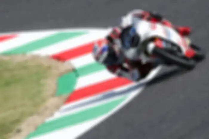 Pembalap Indonesia Mario Aji target finis poin di Moto3 Inggris 2022.