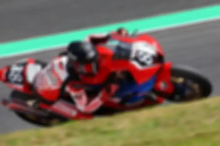 Pembalap Indonesia Gerry Salim dan tim Honda Asia-Dream Racing with SHOWA hampir masuk 10 besar Suzuka 8 Hours 2022.