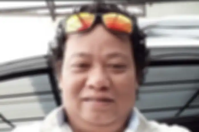 Sopir istri Ferdy Sambo yang jadi teman main ajudan eks Kadiv Propam punya peran begini saat Brigadir J dihabisi. Foto Kuat Ma'ruf muncul.
