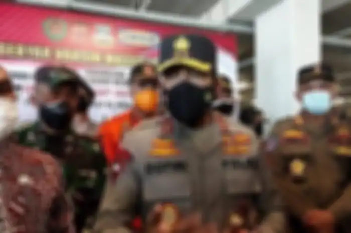 Komjen Ahmad Dofiri Kepala Baintelkam rajin koleksi prestasi mentereng sejak lulus Akpol. Pantas intel Polri lihai bongkar siasat Ferdy Sambo. 