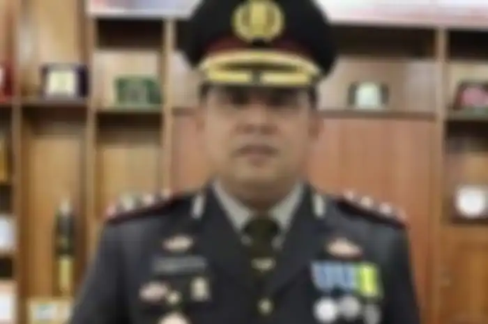 Ini profil Kombes Leonardo Simatupang yang ikut diisolasi di tempat khusus yang berani pasang saat serahkan jenazah Brigadir J. 