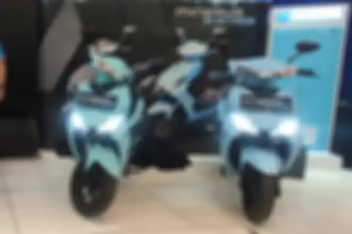 Motor listrik Minerva Electron, enggak ribet ngecas baterai di rumah