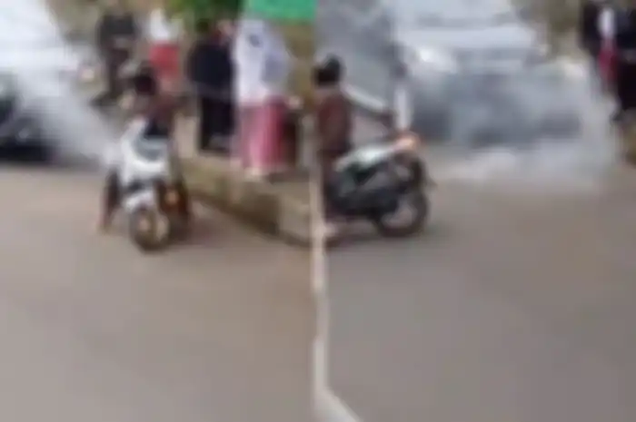 Yamaha NMAX ngebul alias berasap yang viral di medsos